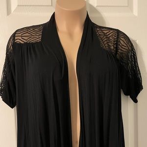 Cardigan with lace shoulders